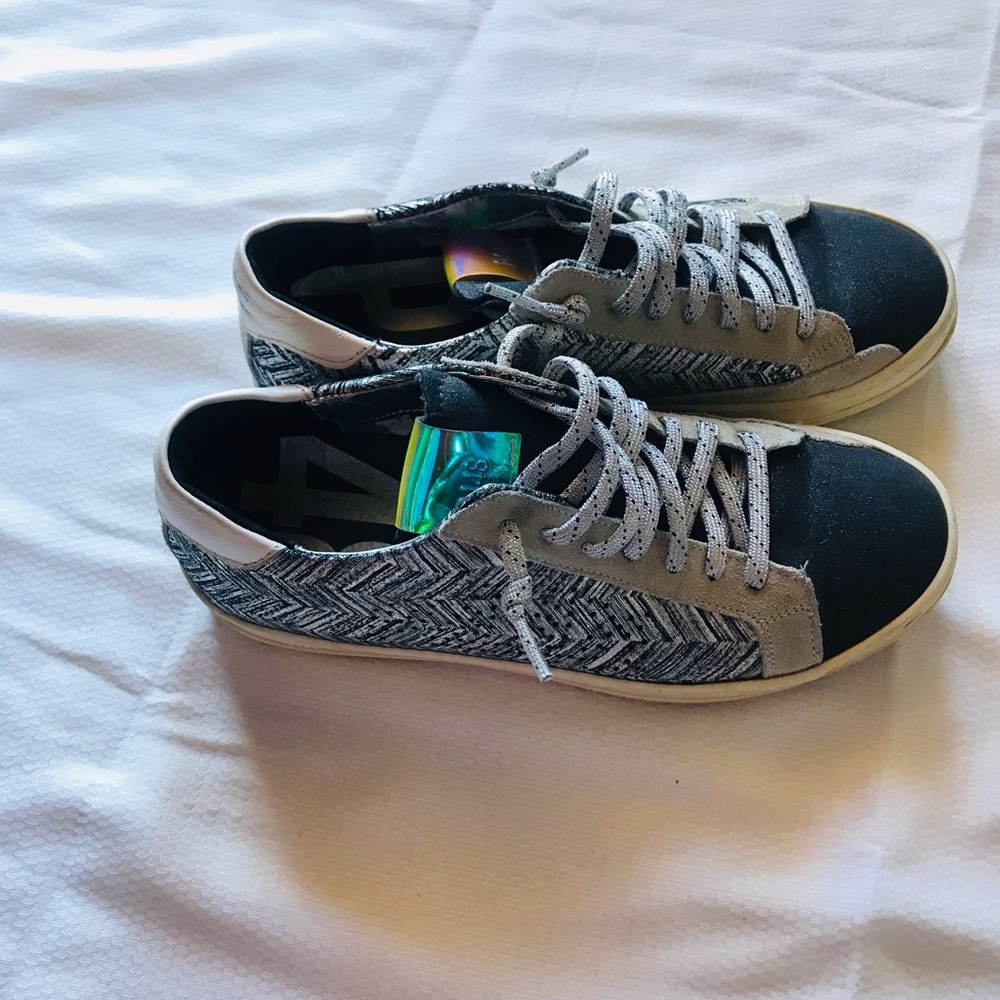 P448 Black, White & Gray Low-Top Sneakers - Picture 5 of 13